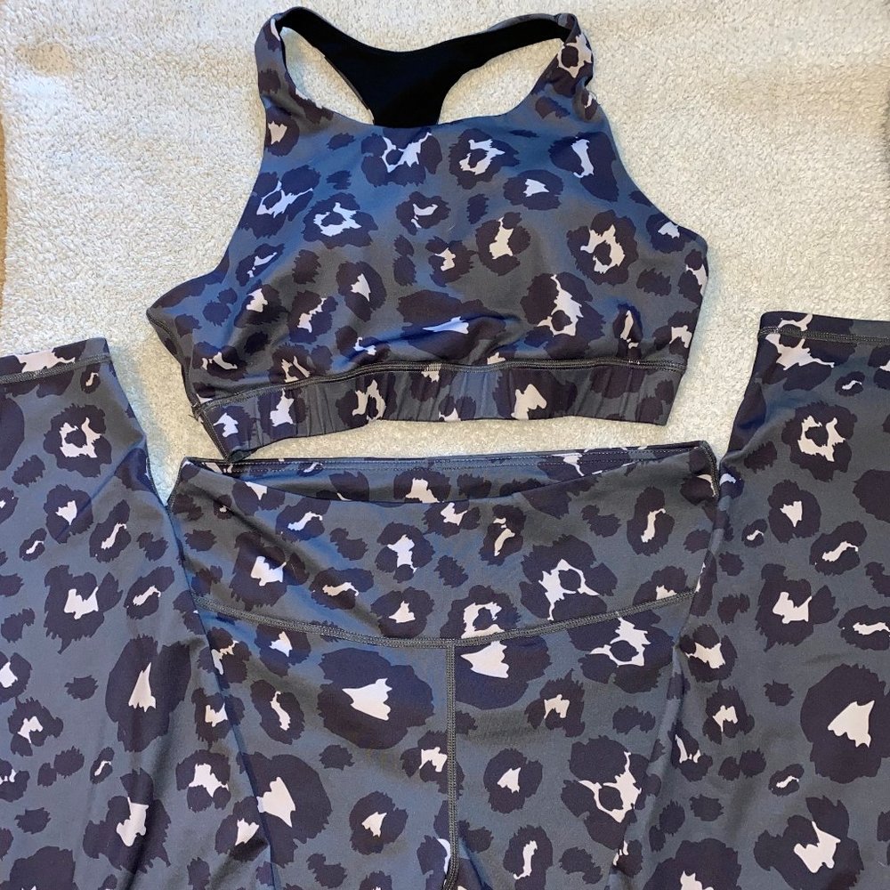 Mono B Active Leopard Set